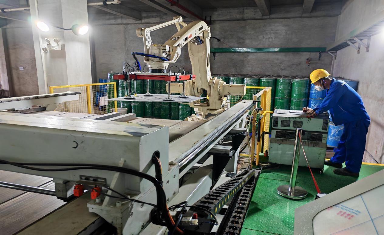 设备赋能促生产，降本增效双突破